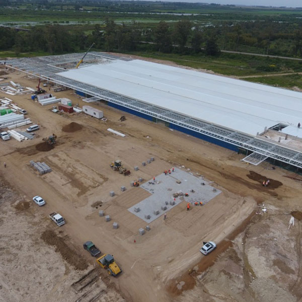 Edificio de almacén de construcción de marcos industriales de acero prefabricados