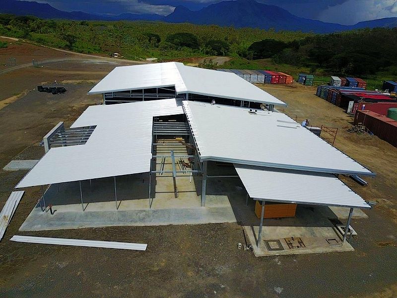 granja de vacas de acero